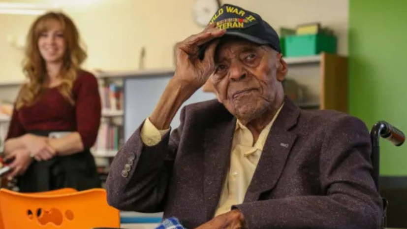 Charlie Burrell dead at 104