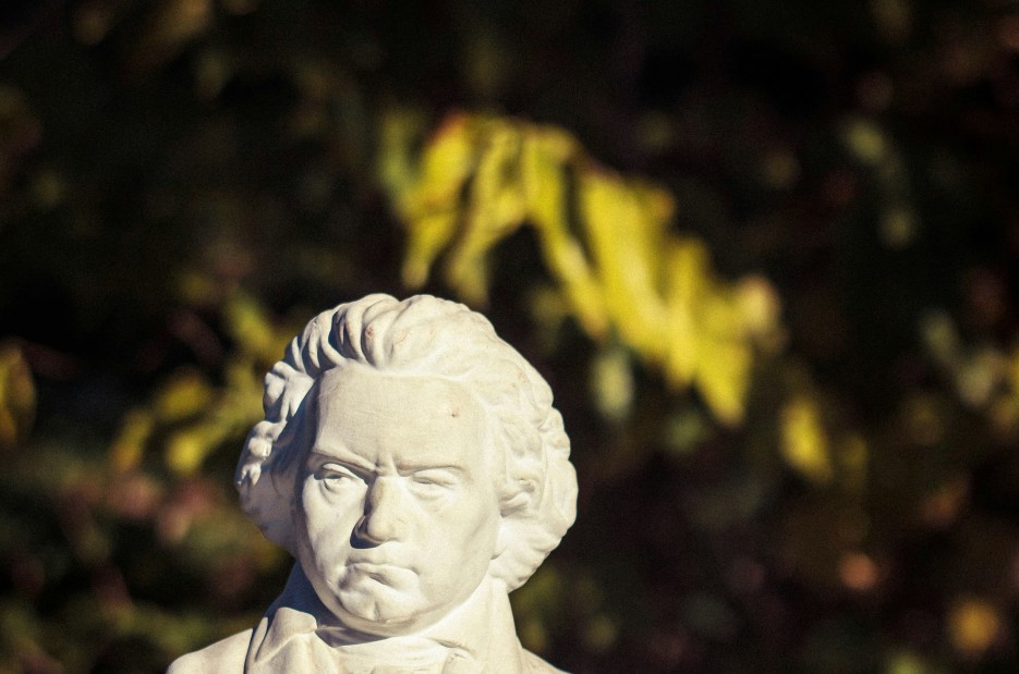bust of beethoven